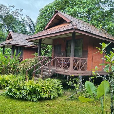 Khao Sok River & Jungle Resort Khao Sok National Park Buitenkant foto