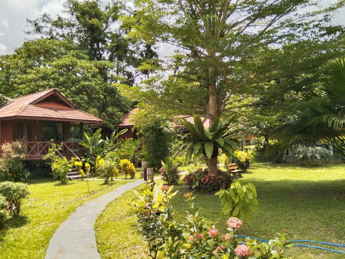 Khao Sok River & Jungle Resort Khao Sok National Park Buitenkant foto